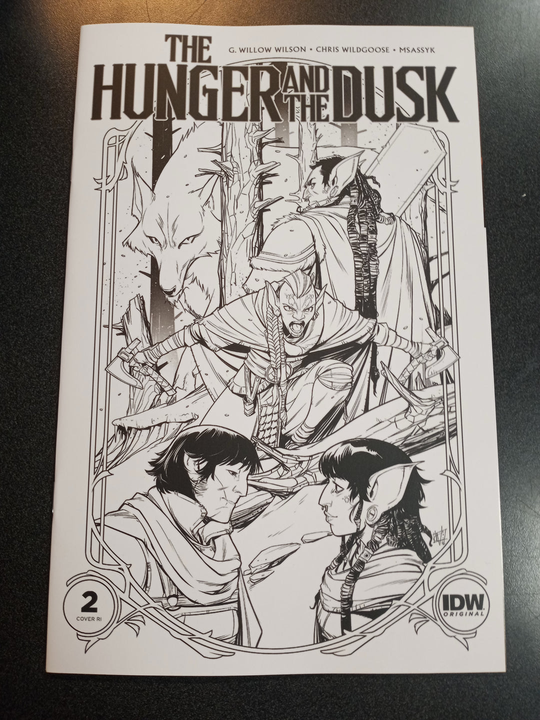 The Hunger And The Dusk #2 Variant Ri (25) (Wildgoose Black & White)
