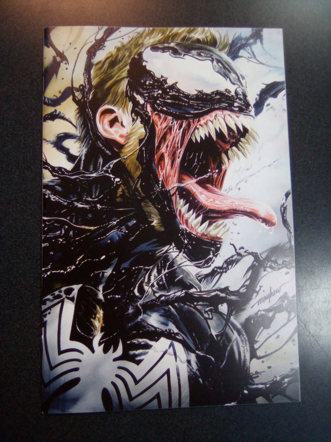 Venom Separation Anxiety #1 Mike Mayhew Tvirgin Art Variant