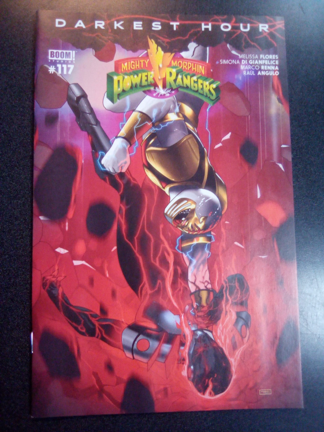Mighty Morphin Power Rangers #117 Cover A Clarke