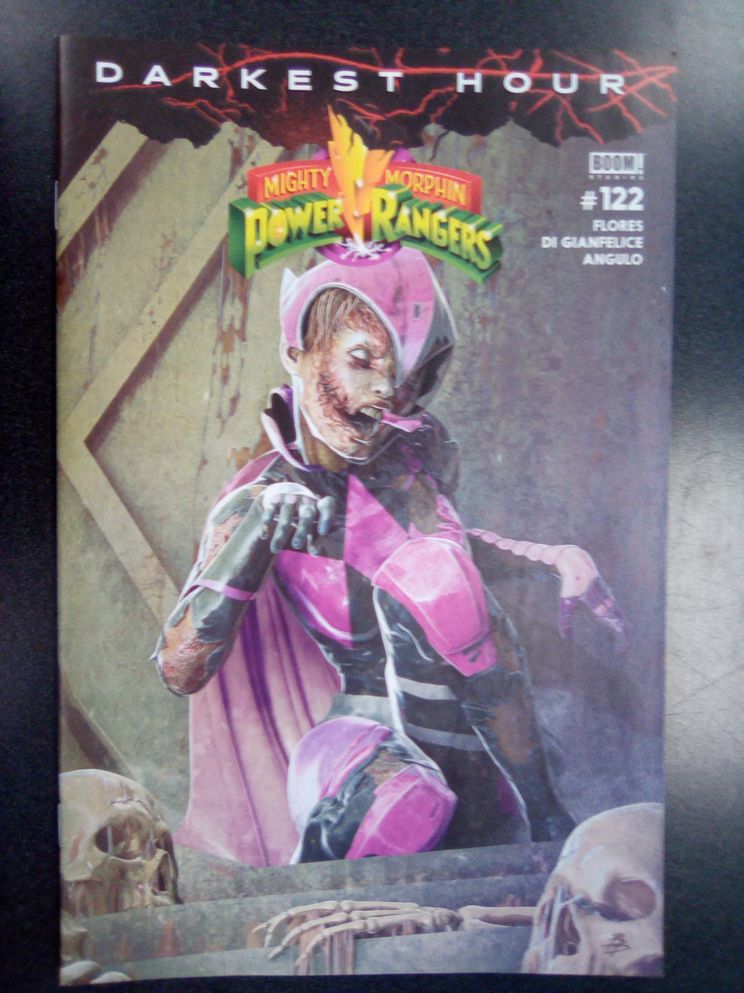 Mighty Morphin Power Rangers #122 Cover C Dark Grid
