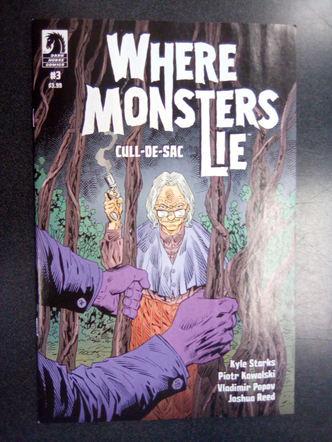 Where Monsters Lie: Cull-De-Sac #3 (Cover A) (Piotr Kowalski)