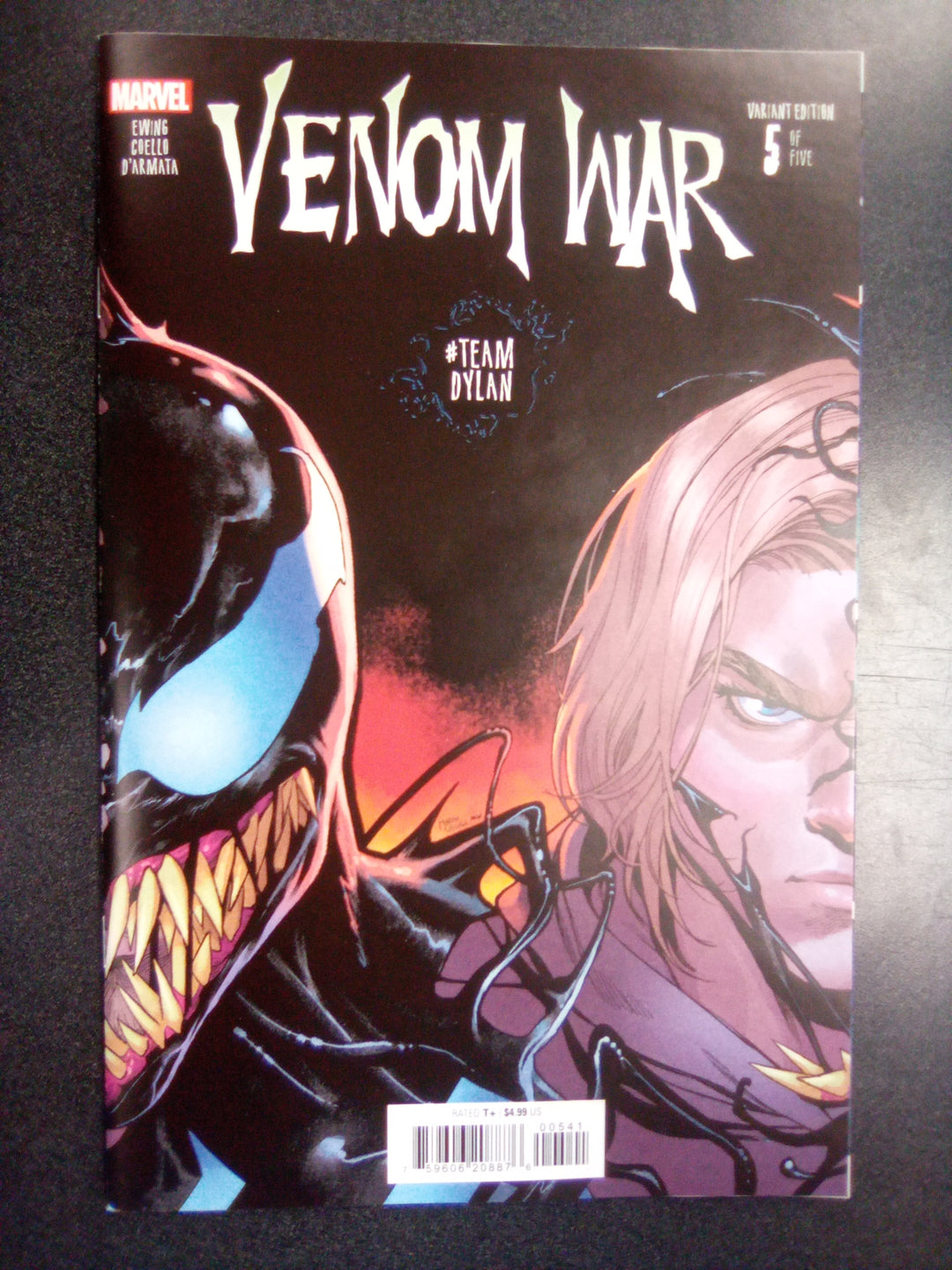 Venom War #5 (Of 5) Martin Coccolo Team Dylan Variant