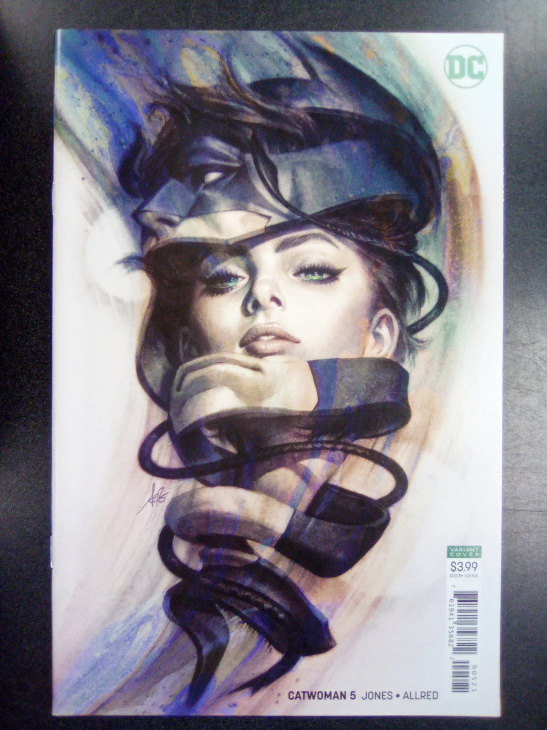 Catwoman #5 Artgerm Variant