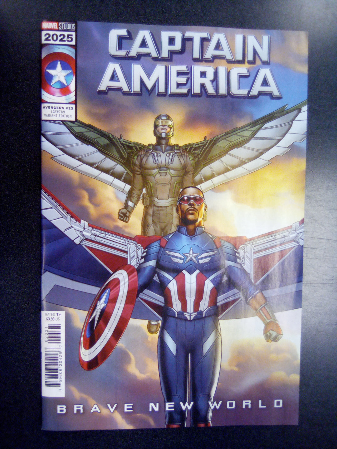 Avengers #23 Jesus Saiz Marvel Studios Variant