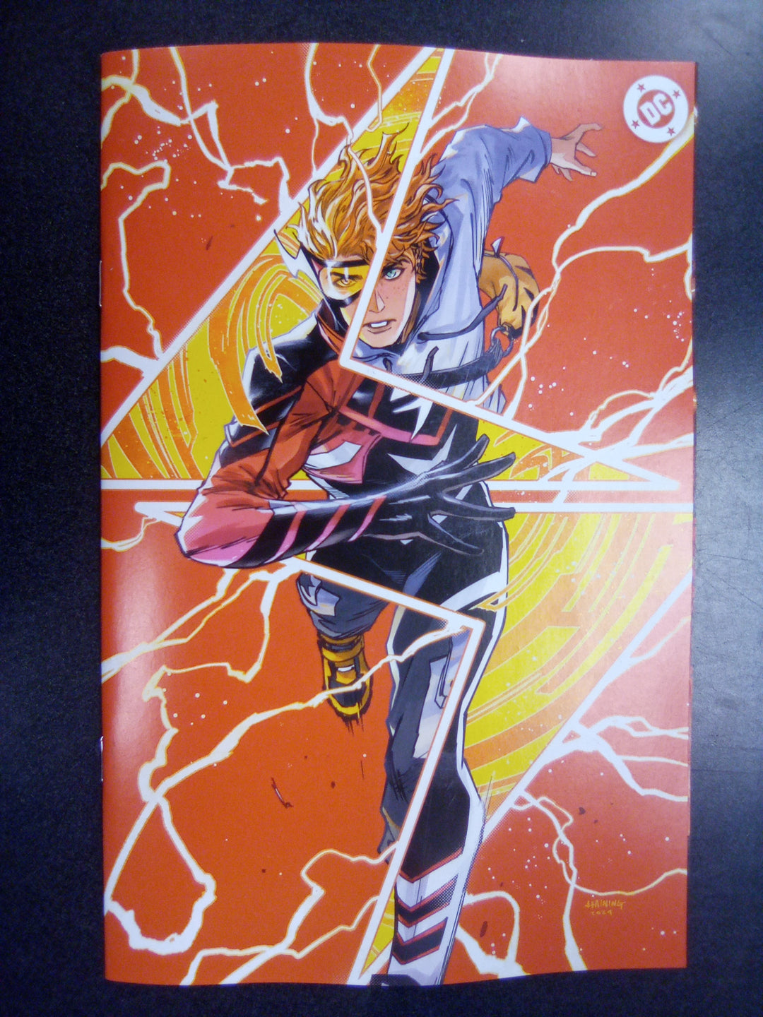 Absolute Flash #3 Cover E 1 in 50 Haining Virgin Card Stock Variant