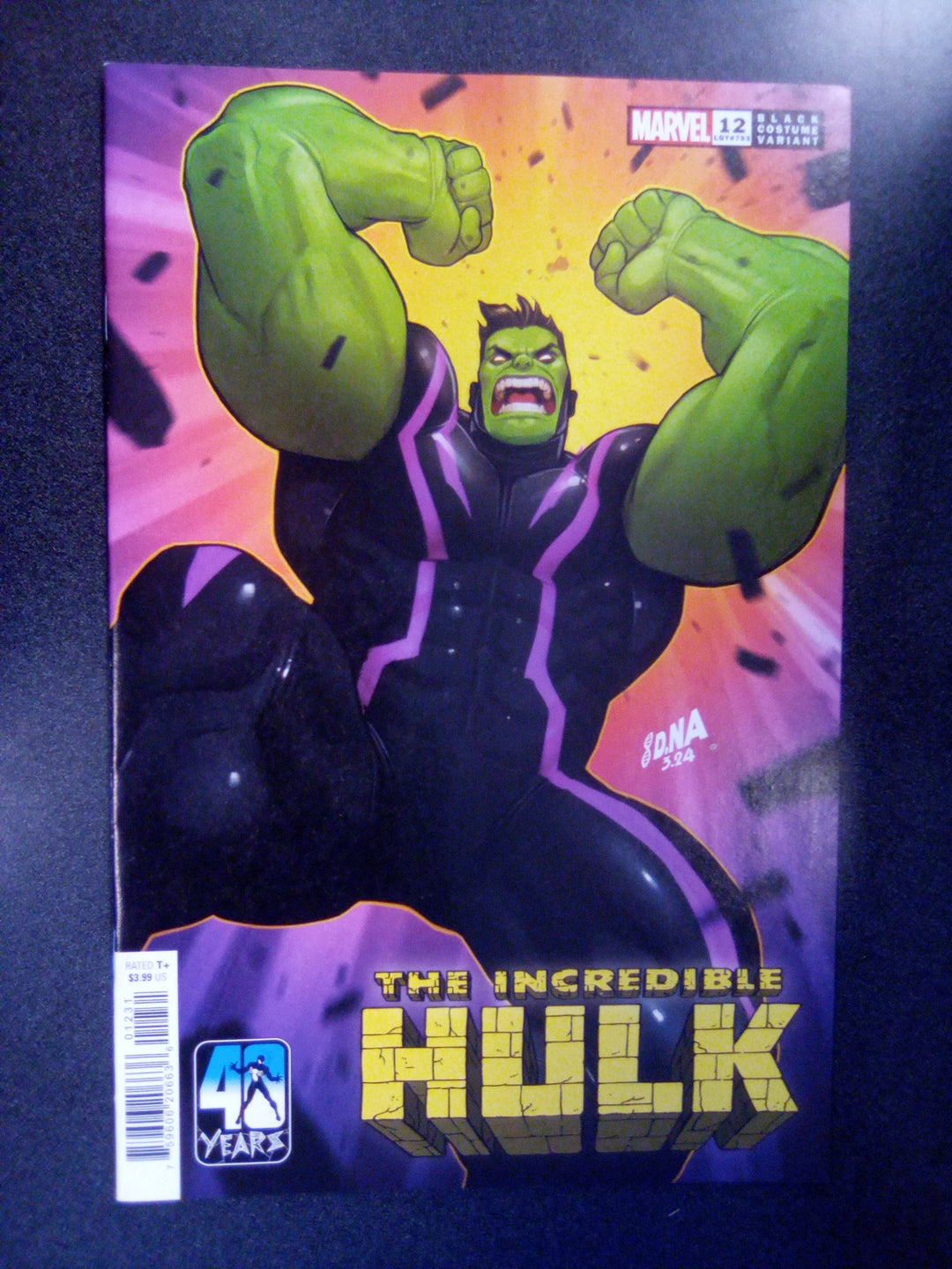 Incredible Hulk #12 David Nakayama Black Costume Variant