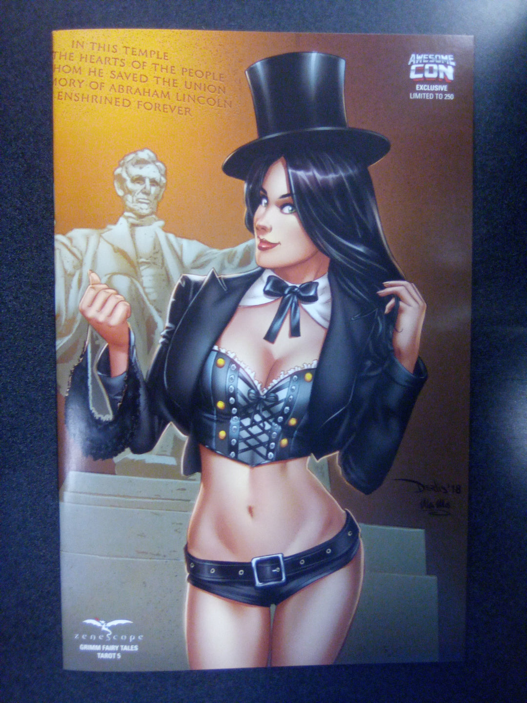 Grimm Fairy Tales Tarot #5 Awesome Con Exclusive Variant Limited to 250 copies (Derlis Santacruz and Ula Mos)