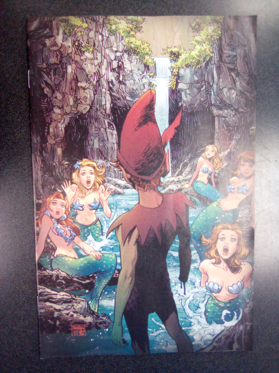 The Last Boy #4 F Unlockable Variant (Full Art, Panosian)