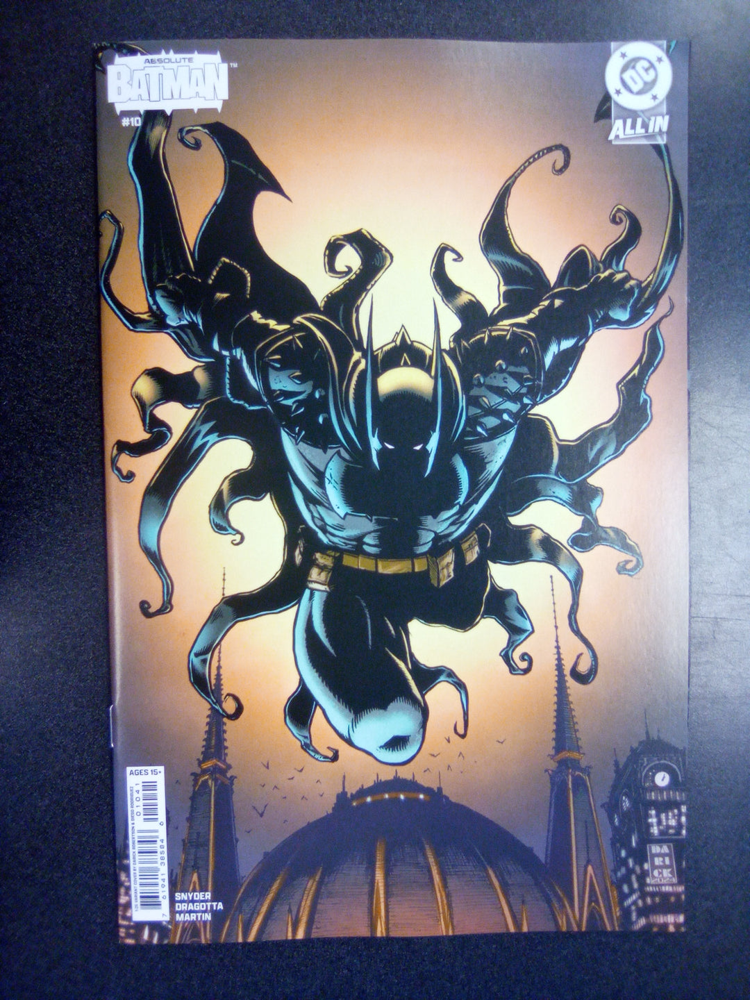 Absolute Batman #10 Cover D 1:25 Darick Robertson Card Stock Variant