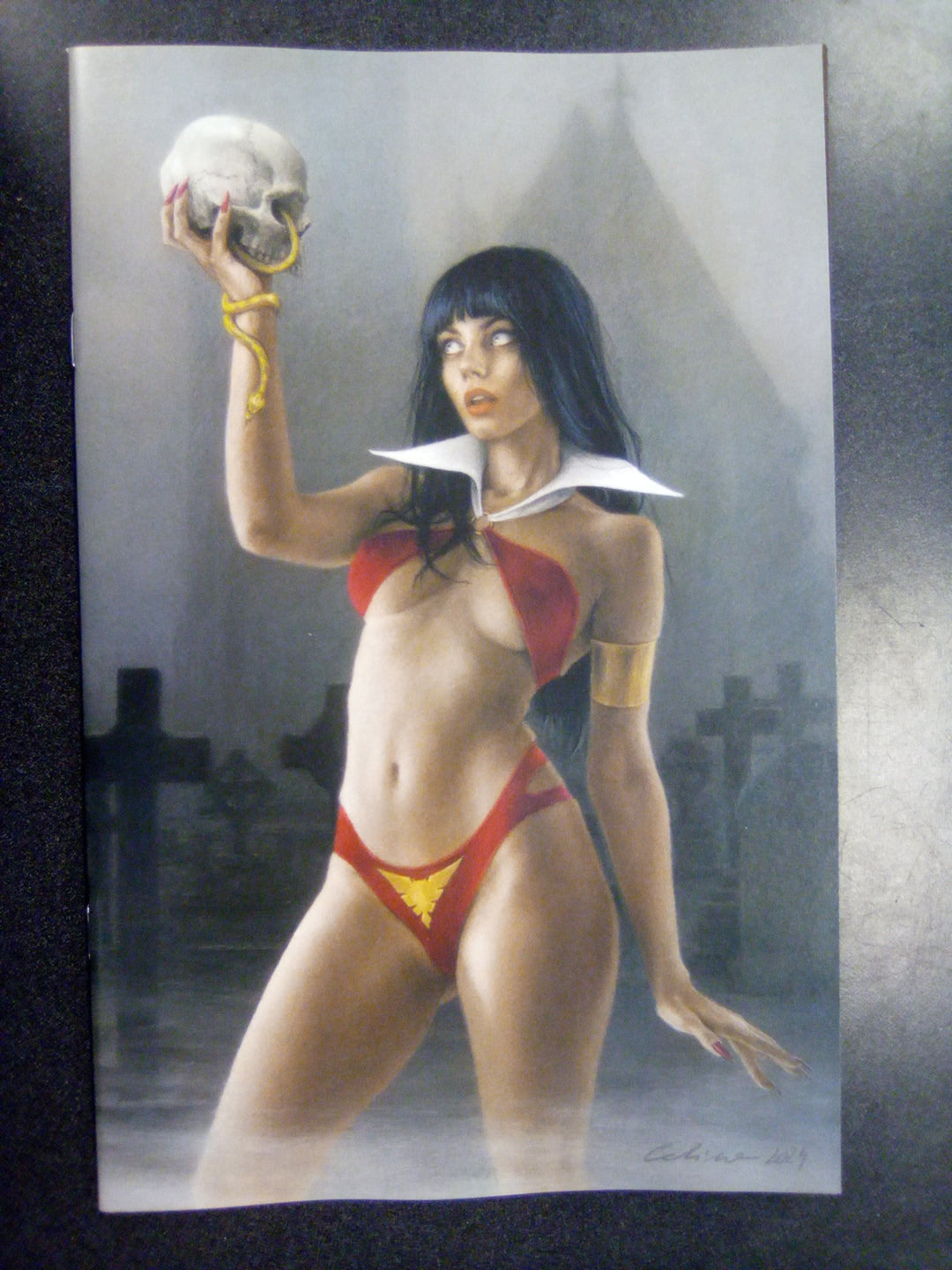 Vampirella (2025) #4 Cover L Inc 1:15 Celina Full Art Variant