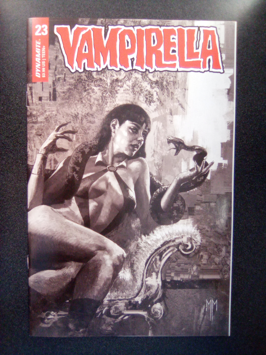 Vampirella #23 (2021) 1:40 Mastrazzo B&W Variant