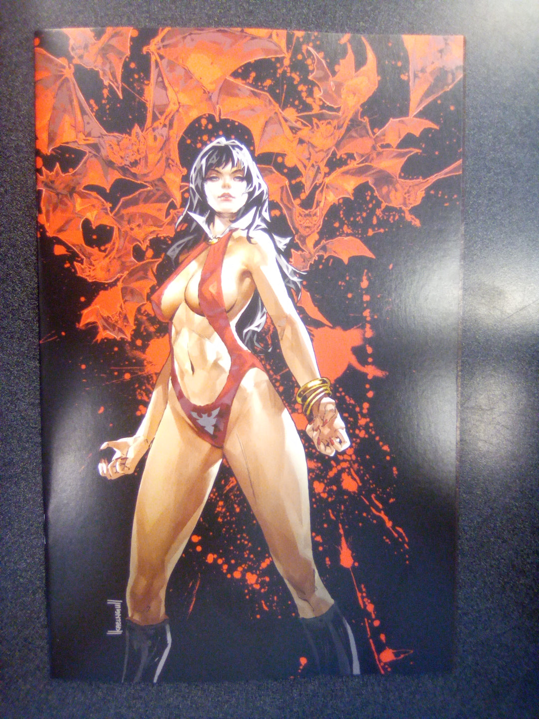 Vampirella #4 (2025) Kael Gnu Fan Expo Virgin Variant