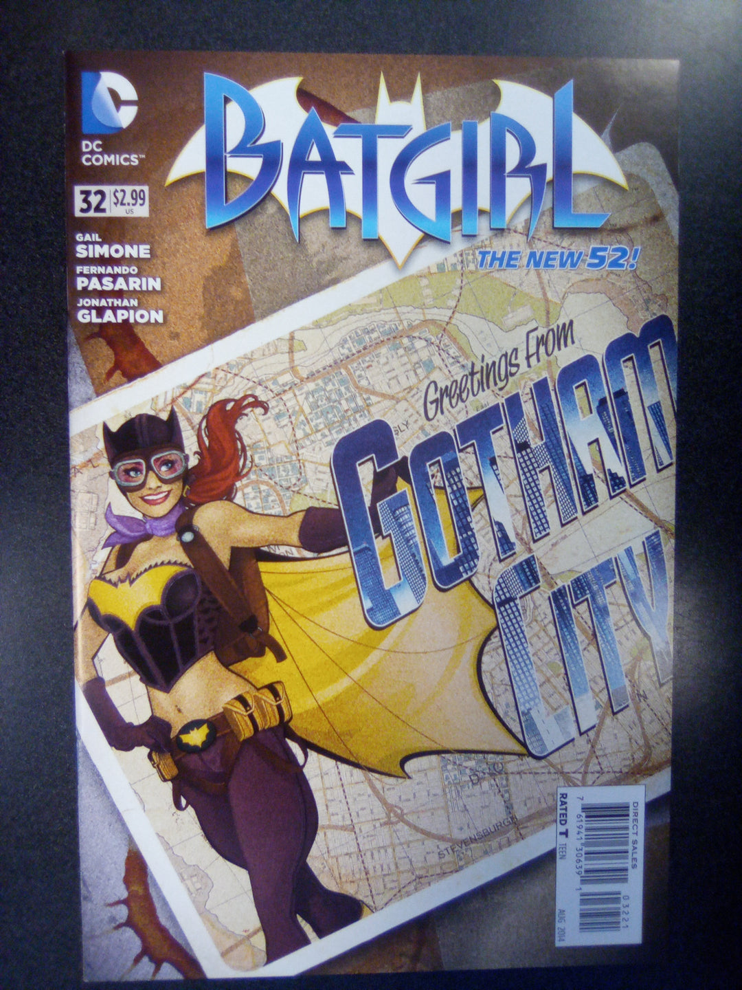 Batgirl #32 (2014) Bombshells Variant