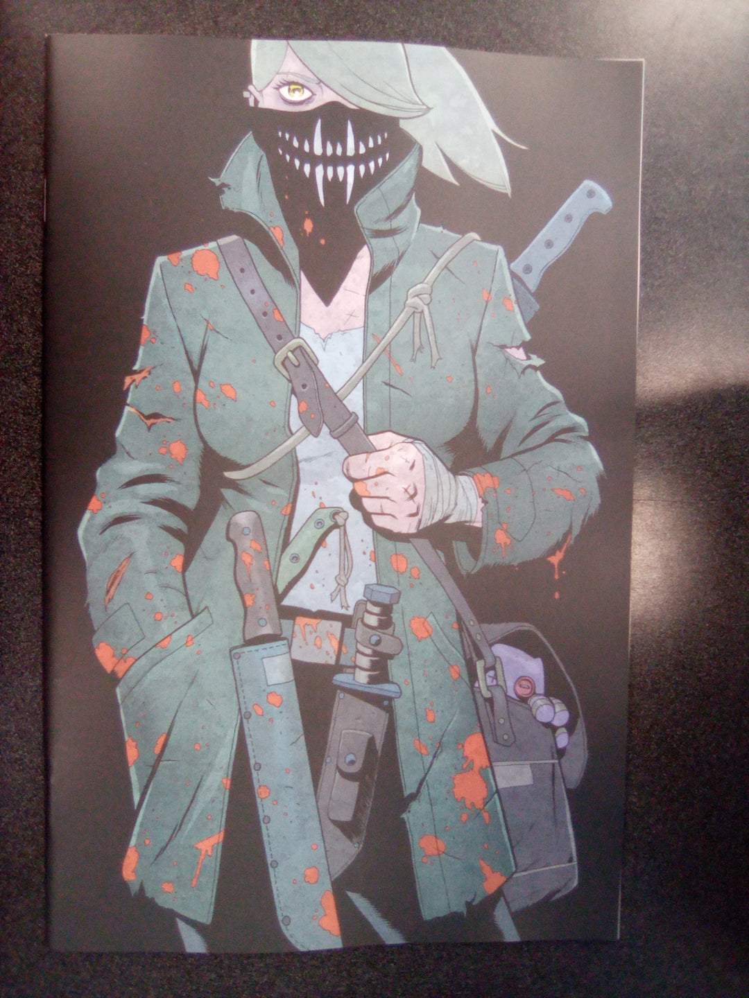 Something Is Killing The Children: A Monster Hunter Walks Into A Bar #1 D 1:10 Variant (Full Art, Stenbeck)