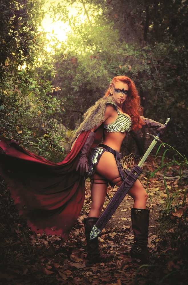 Red Sonja Black White Red #7 Cover G 20 Copy Variant Edition Cosplay Virgin
