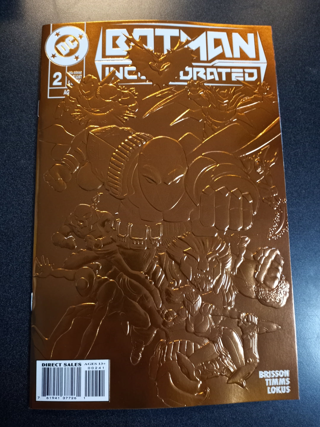 Batman Incorporated #2 Cover C Chris Burnham 90s Cover Month Foil Multi-Level Embossed Card Stock Variant