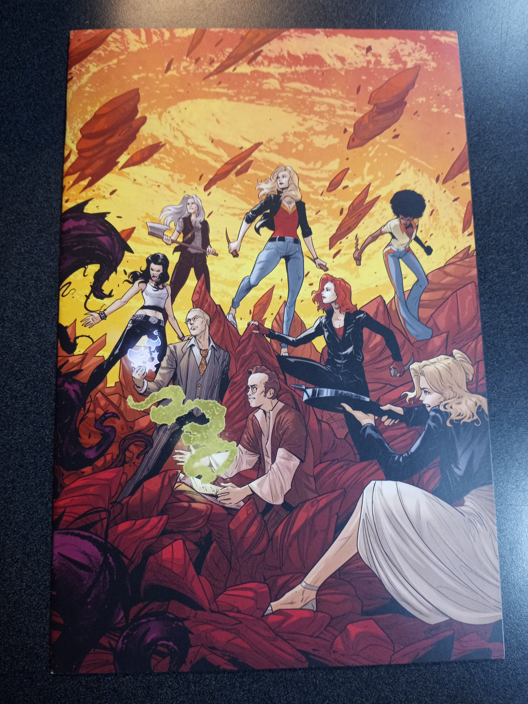 Buffy The Vampire Slayer #34 Cover E Unlockable Variant Georgiev