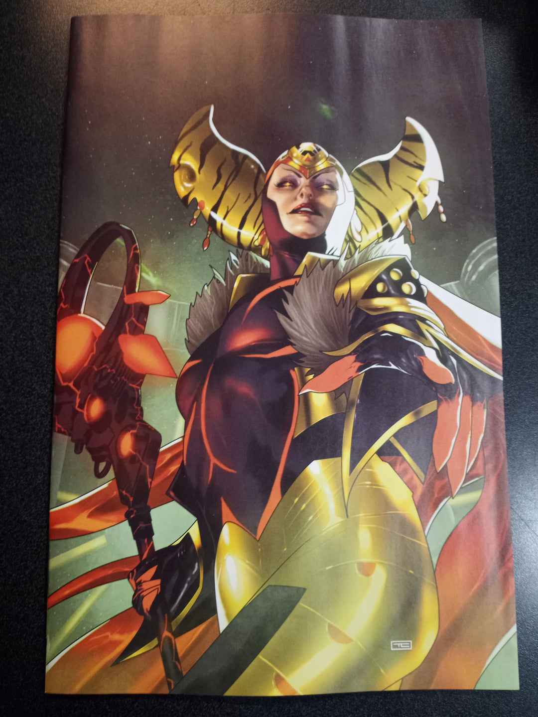 Mighty Morphin Power Rangers #104 Cover E Unlockable Variant