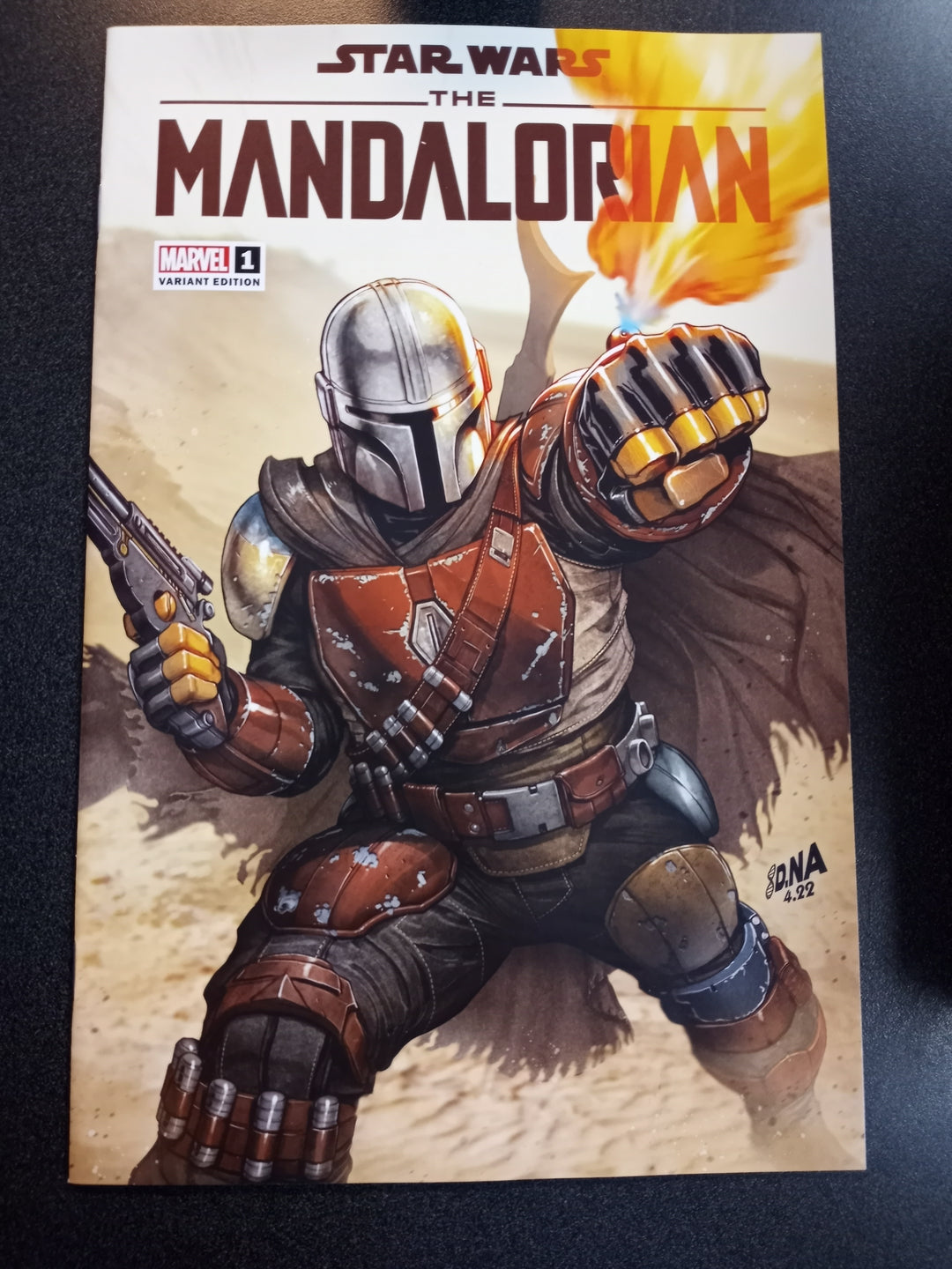 Star Wars Mandalorian #1 David Nakayama Trade Dress Variant