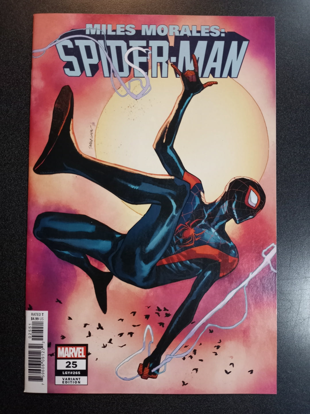 Miles Morales Spider-Man #25 1:25 Pichelli Variant