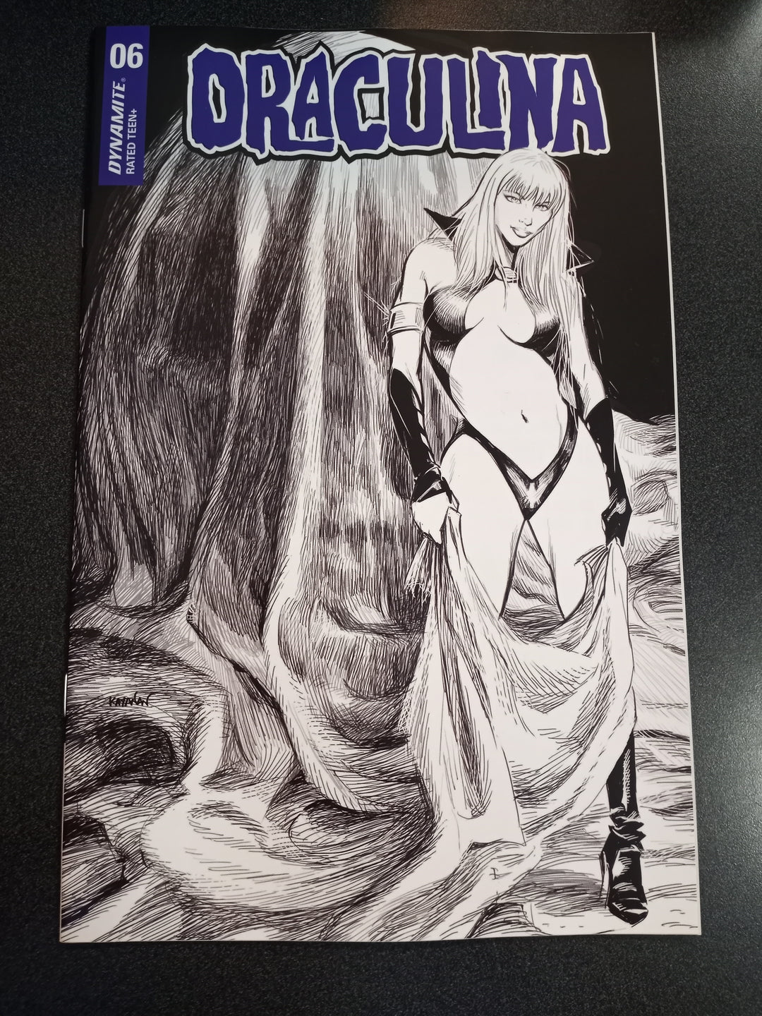 Draculina #6 Cover F 10 Copy Variant Edition Kayanan Black & White