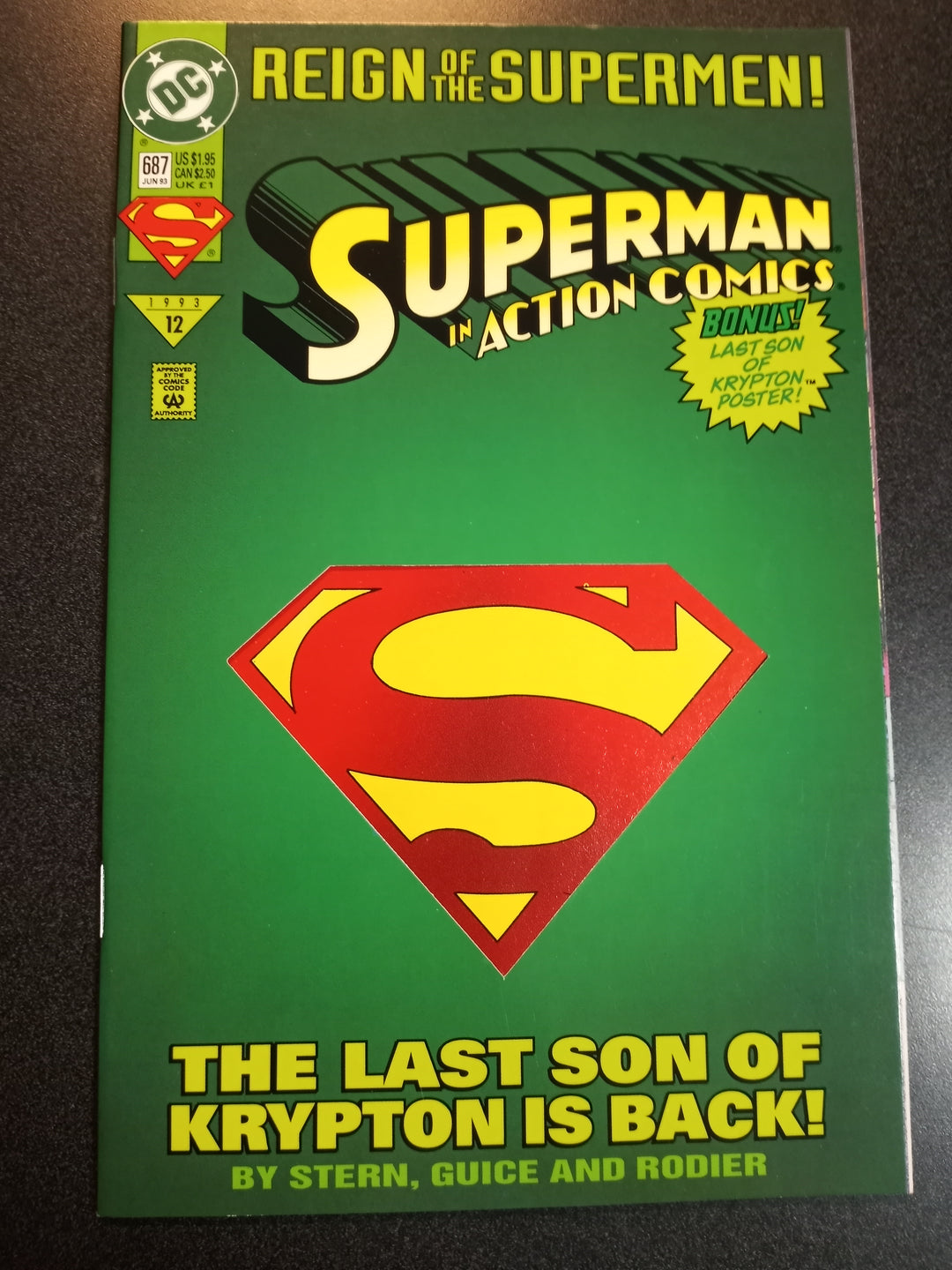 Action Comics #687 VF/NM
