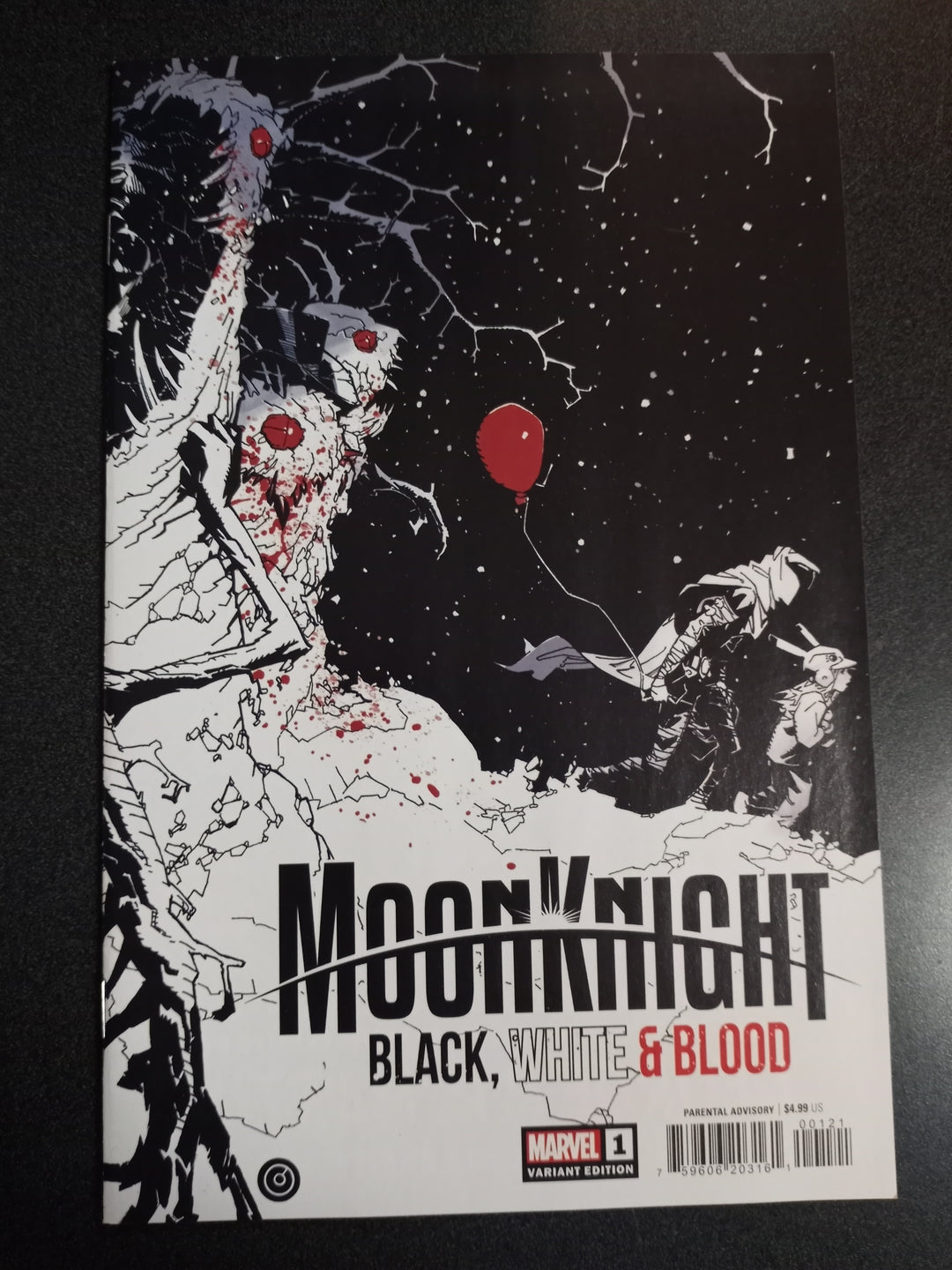 Moon Knight Black White Blood #1 (Of 4) Bachalo Variant