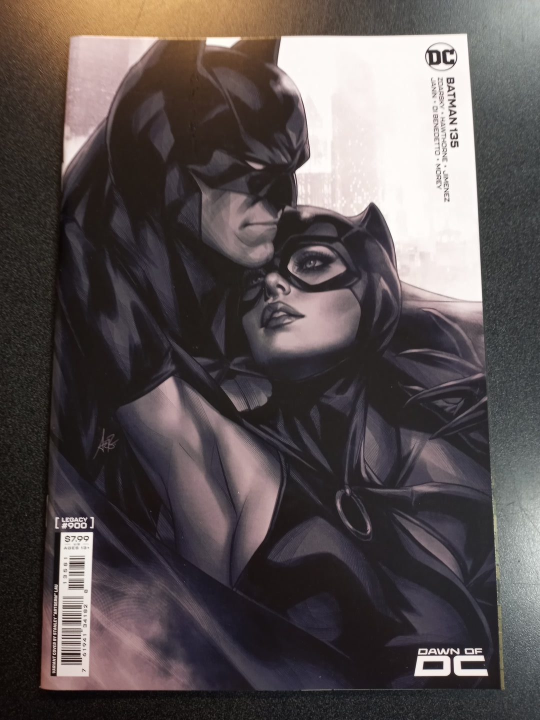 Batman #135 Cover E Stanley Artgerm Lau Card Stock Variant (#900)