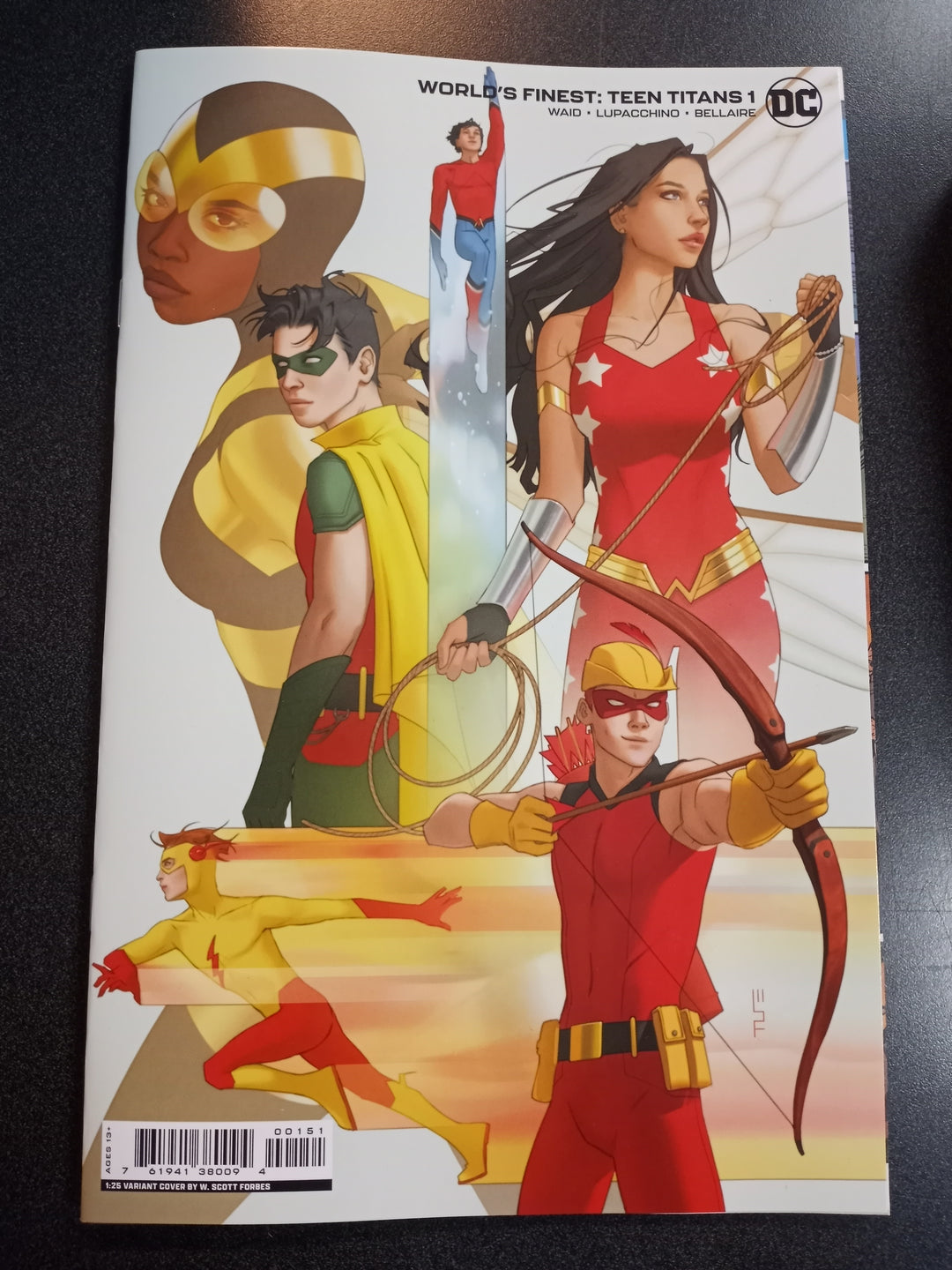 Worlds Finest Teen Titans #1 (Of 6) Cover F 1 in 25 W Scott Forbes Card Stock Variant