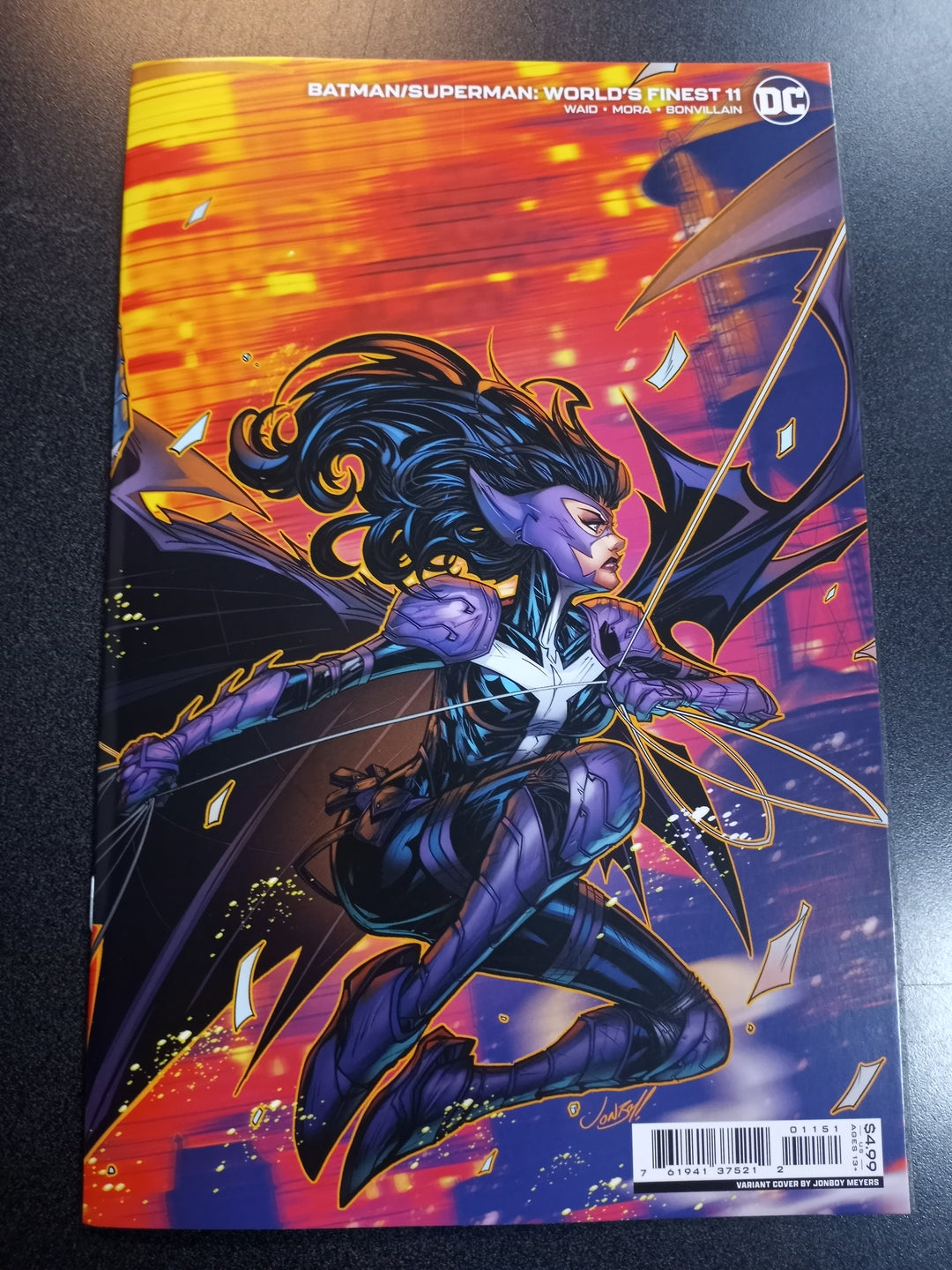 Batman Superman Worlds Finest #11 Cover C Jonboy Meyers Huntress Connecting Card Stock Variant