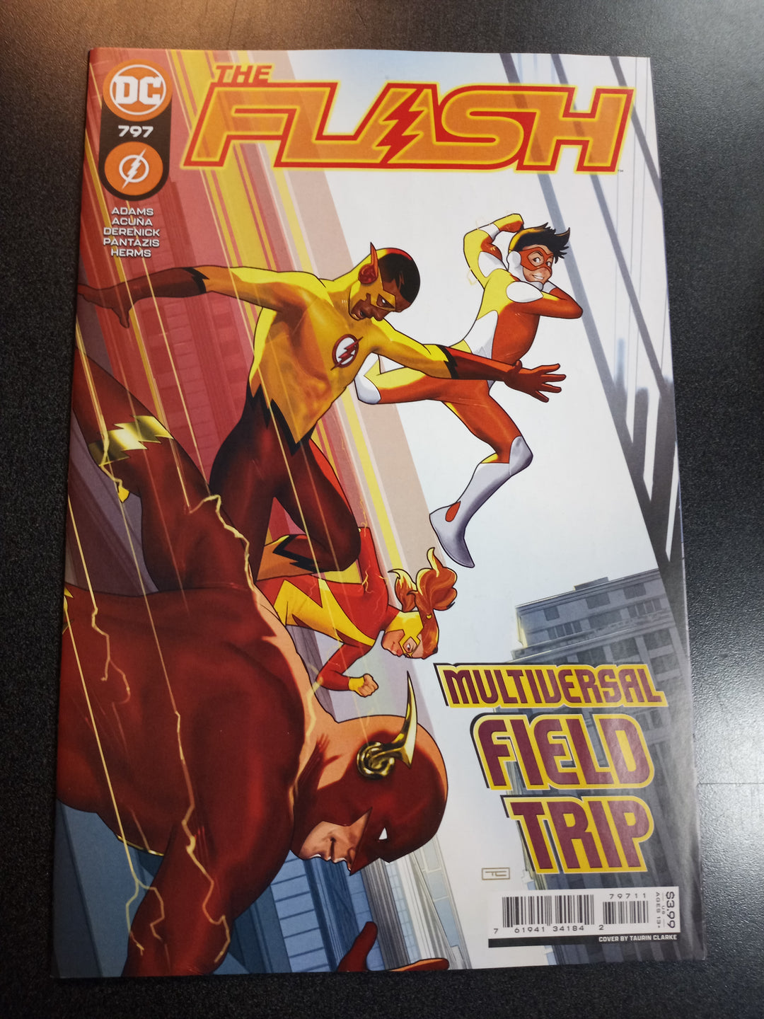 Flash #797 Cover A Taurin Clarke