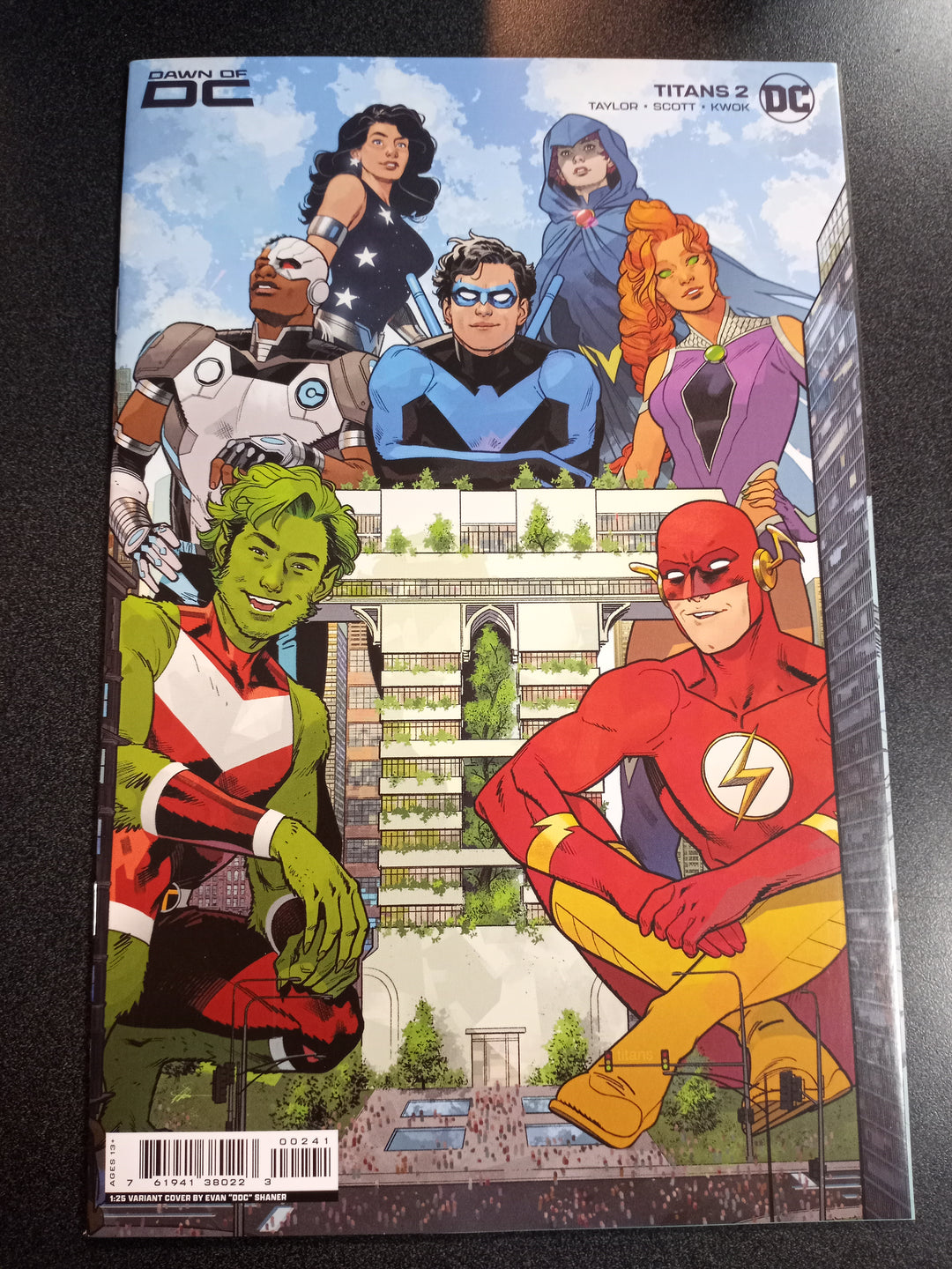 Titans #2 Cover F 1 in 25 Even Doc Shaner Card Stock Variant