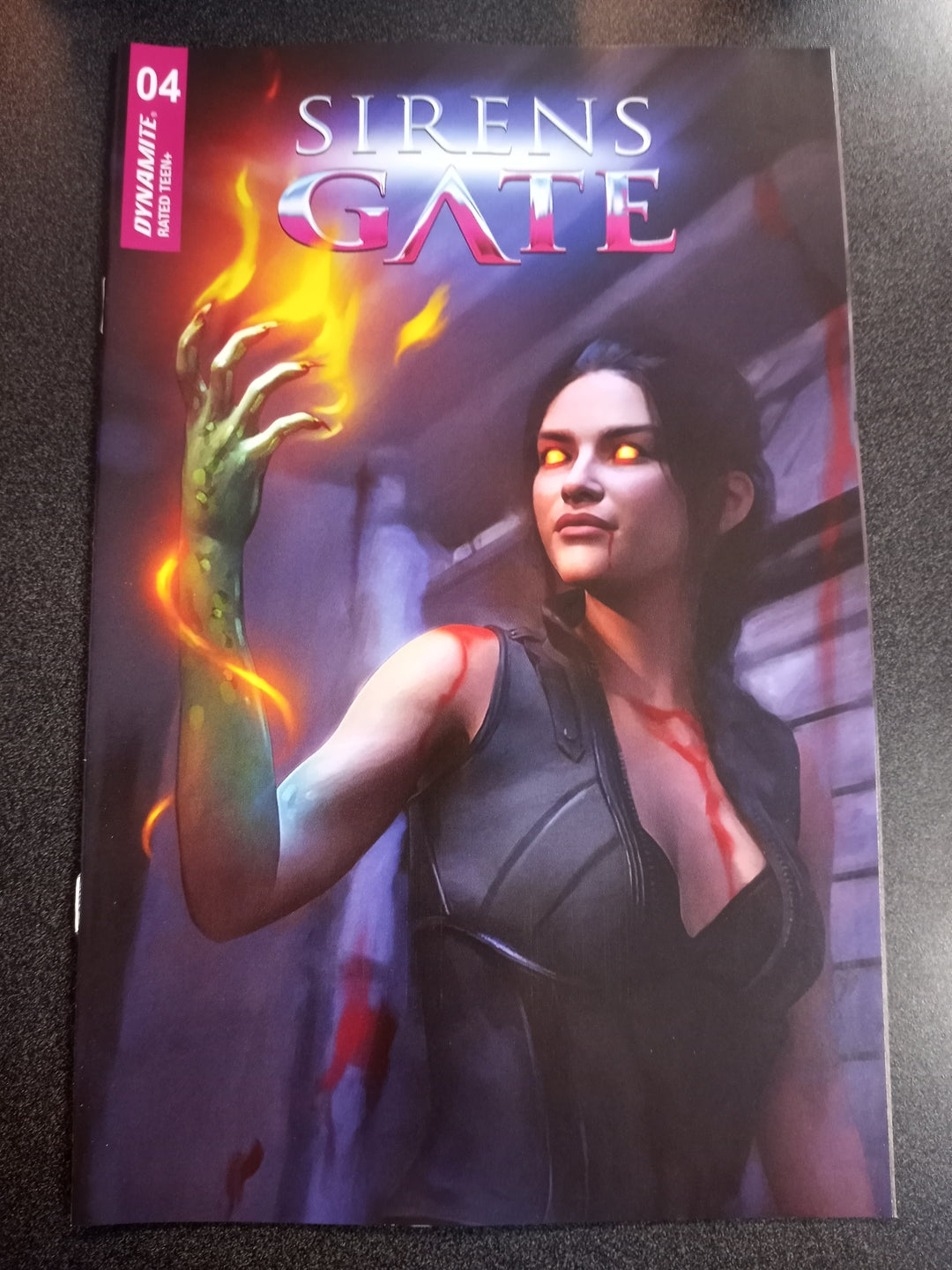 Sirens Gate #4 Cover C 15 Copy Variant Edition Maer Flames Original