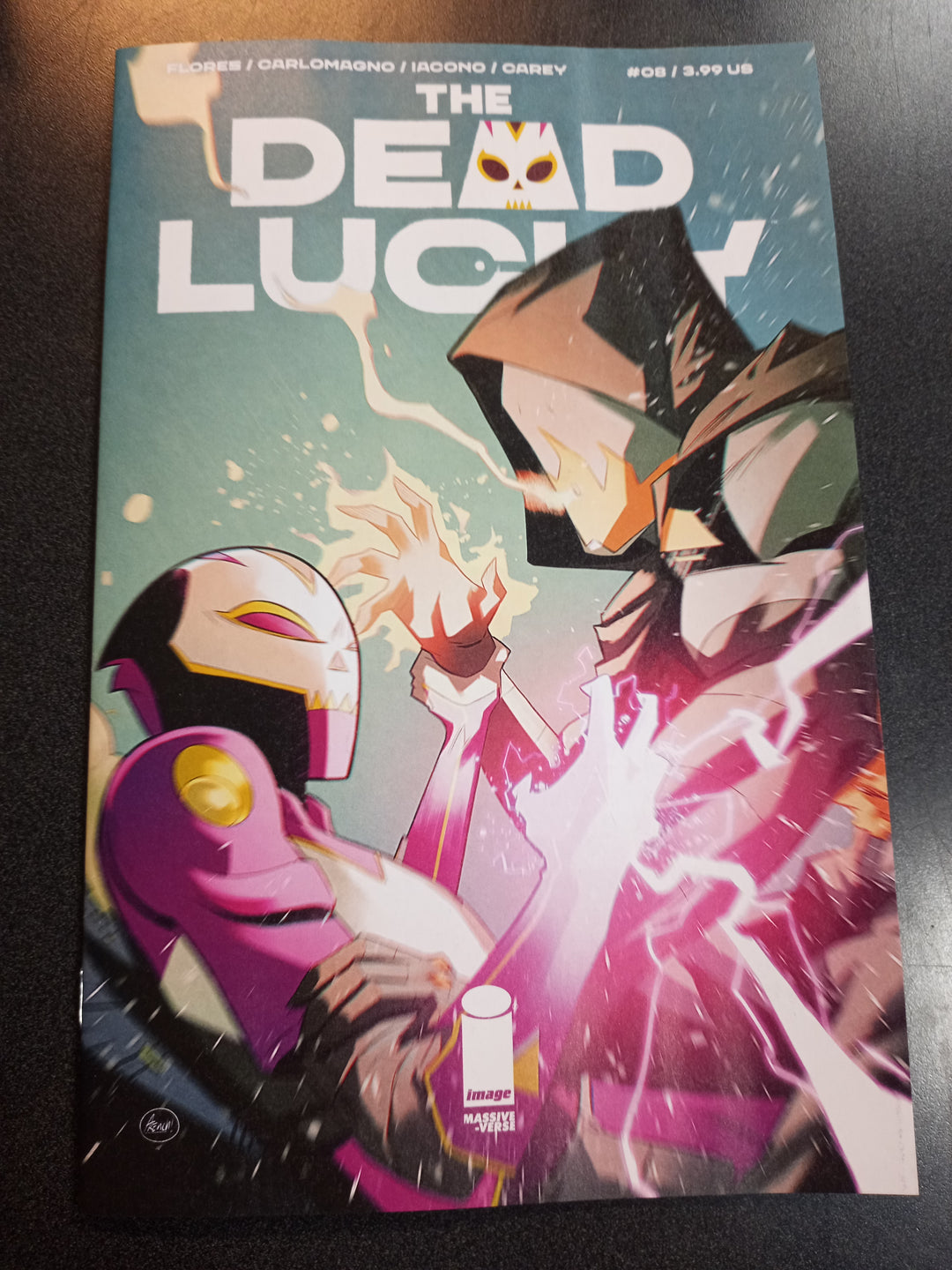 Dead Lucky #8 (Of 12) Cover A Carlomagno Mv