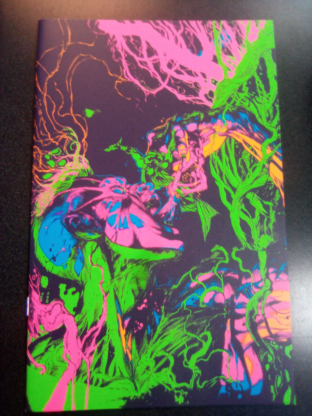 Knight Terrors #1 (Of 4) Cover D Ivan Reis Darkest Hour Neon Ink Card Stock Variant