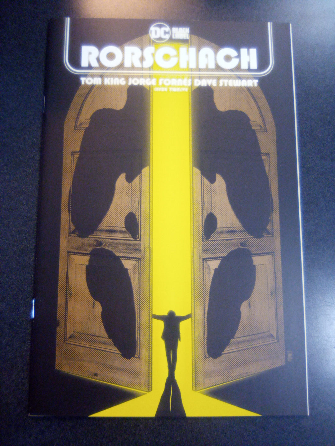 Rorschach #12 (Of 12) Cover A Jorge Fornes (Mature)