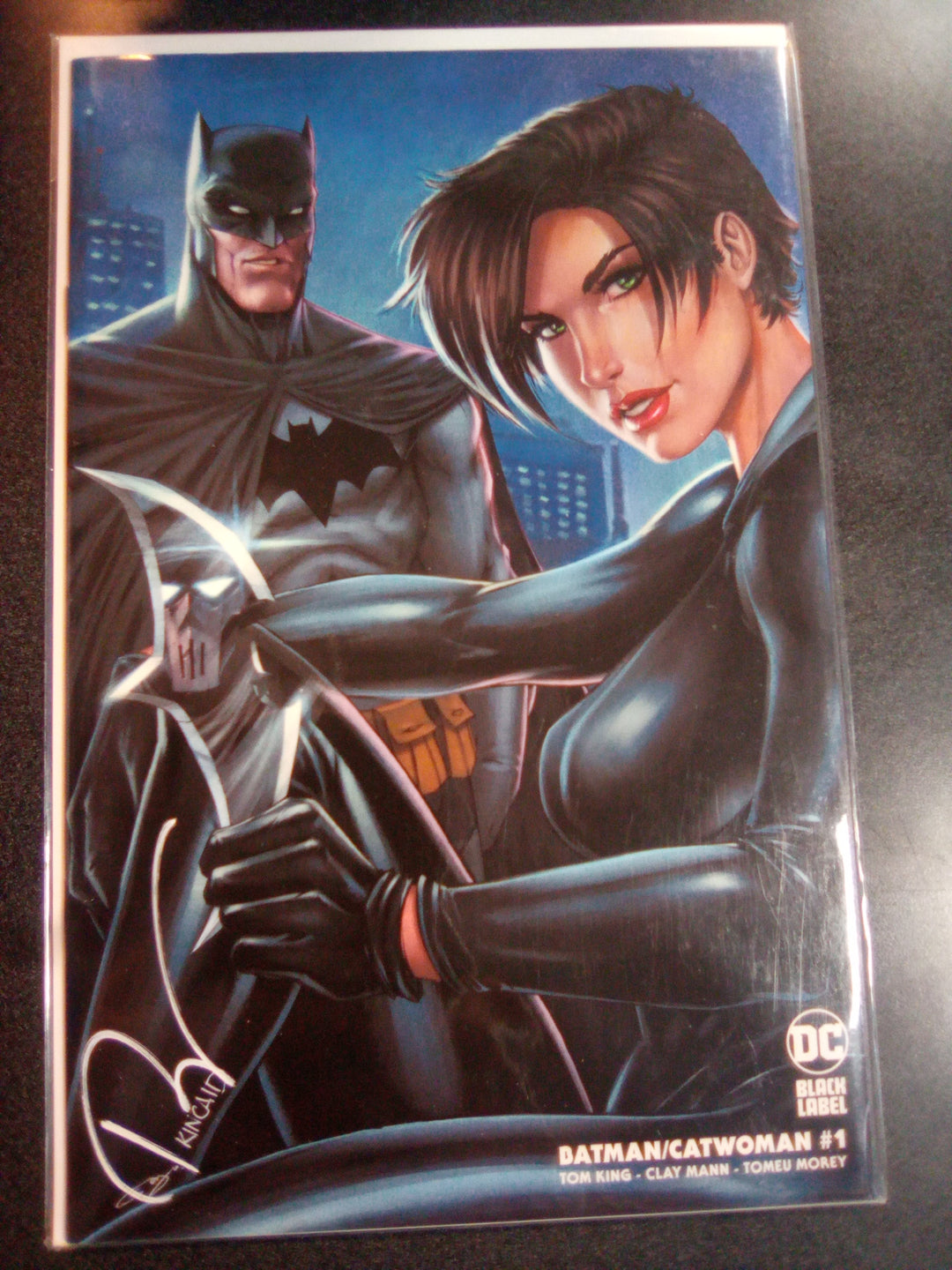 Batman Catwoman #1 Ryan Kincaid Variant B Signed with COA