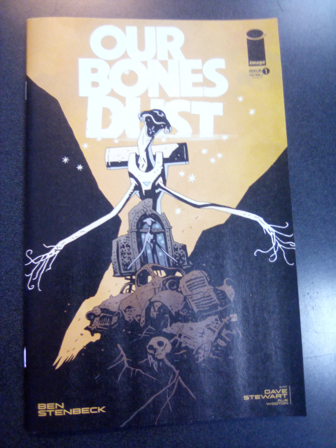 Our Bones Dust #1 (Of 4) Cover B Mignola Variant