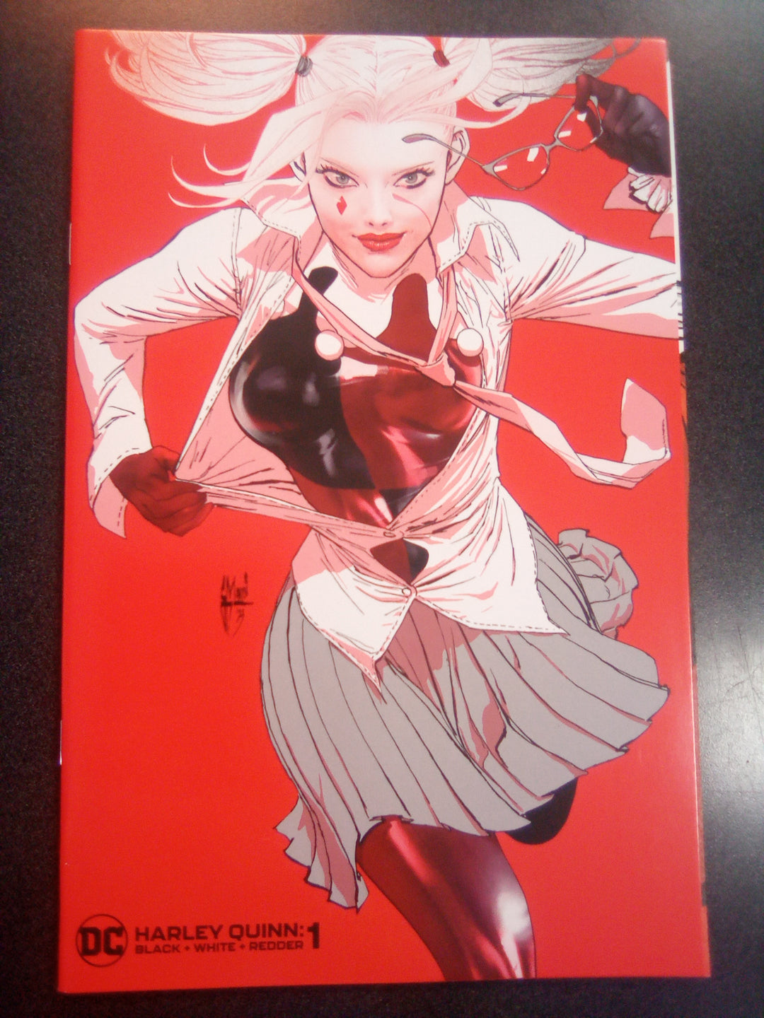 Harley Quinn Black White Redder #1 (Of 6) Cover C Guillem March Variant