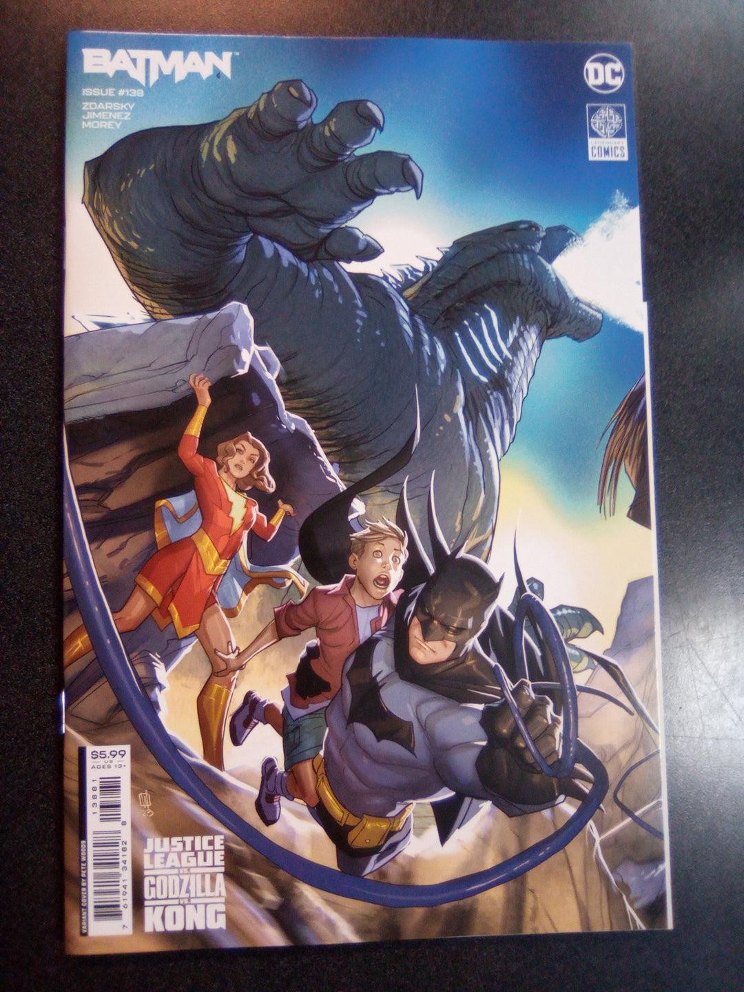 Batman #138 Cover G Pete Woods Connecting Justice League vs Godzilla vs Kong Card Stock Variant (Batman Catwoman The Gotham War)