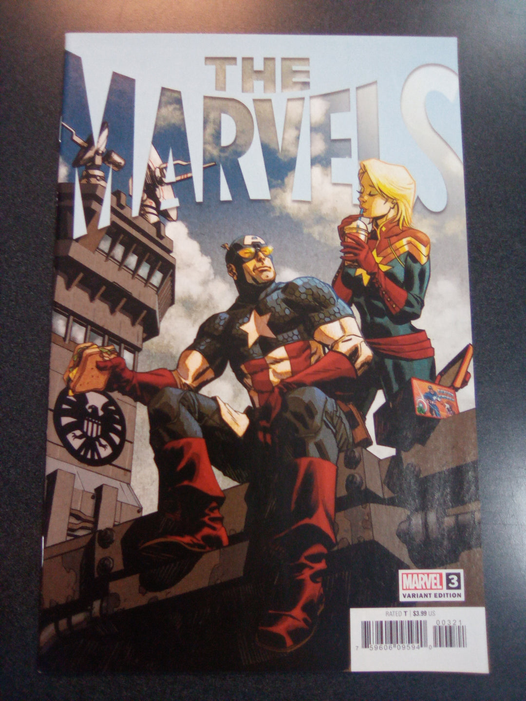 The Marvels #3 1:25 Johnson Variant