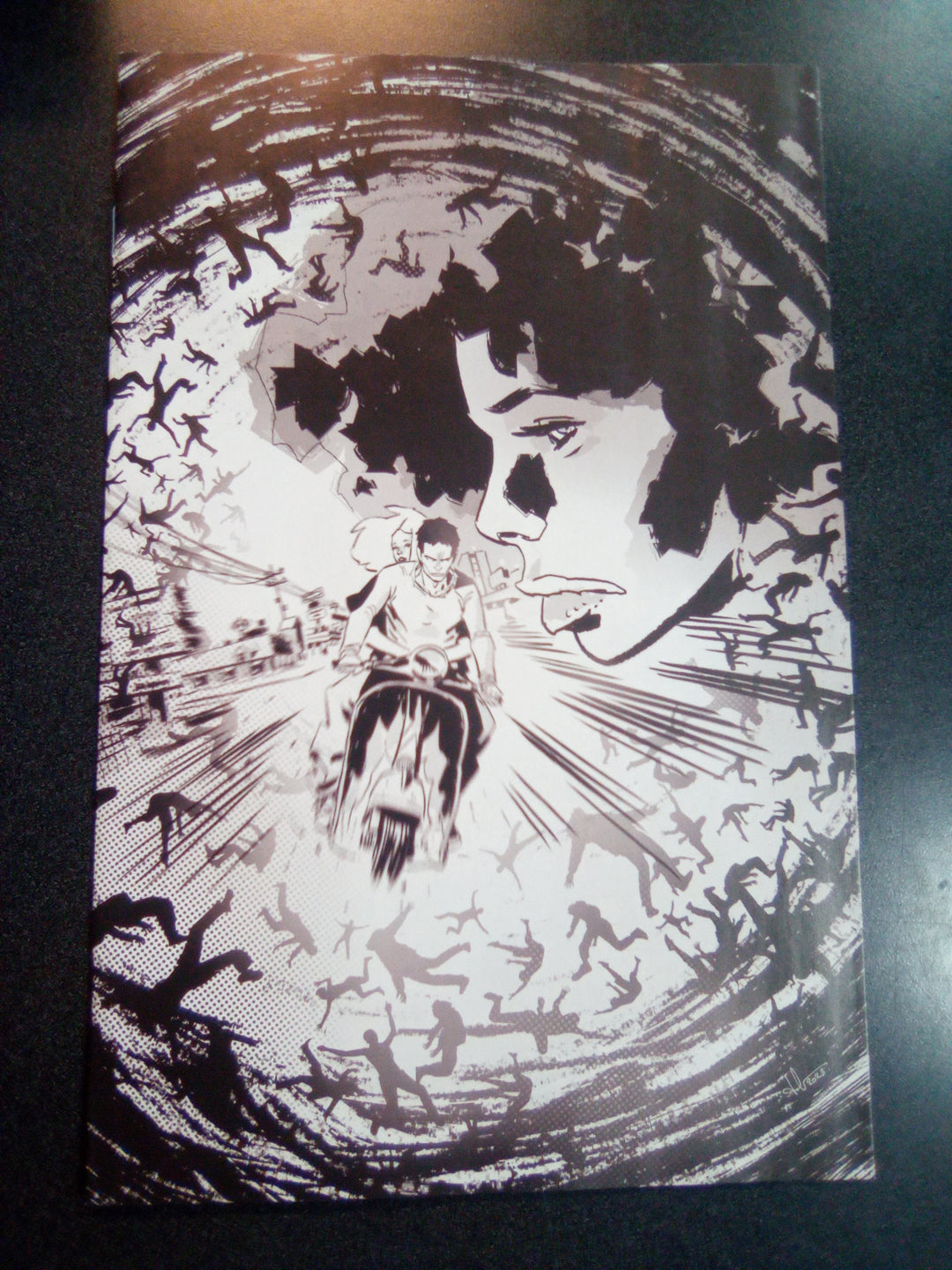 Displaced #2 (Of 5) Cover C 10 Copy Variant Edition Casalanguida
