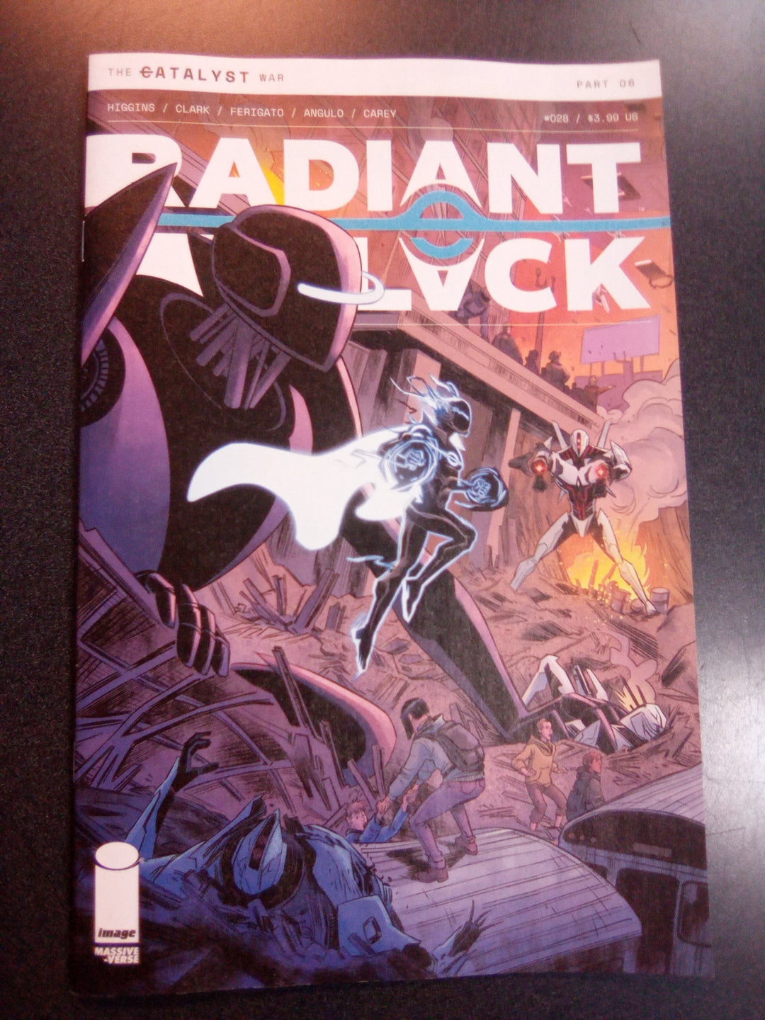 Radiant Black #28 Cover A Eduardo Ferigato