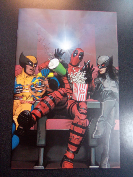 Deadpool #1 Mike Mayhew Virgin Art Variant