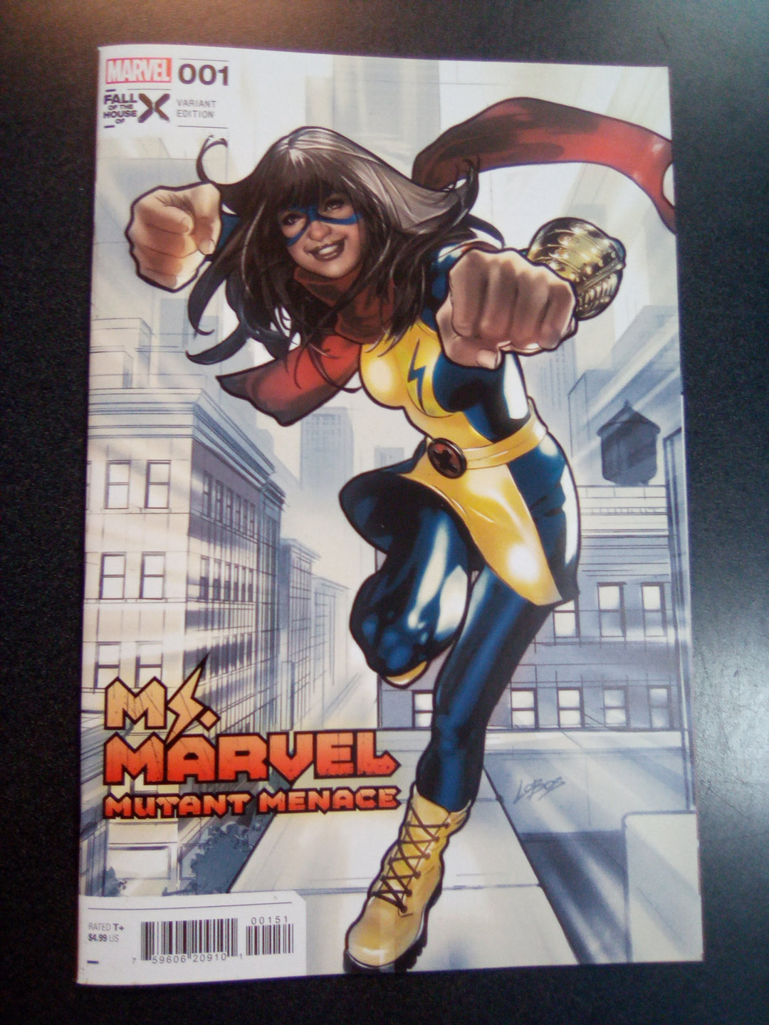 Ms. Marvel: Mutant Menace #1 Pablo Villalobos Variant