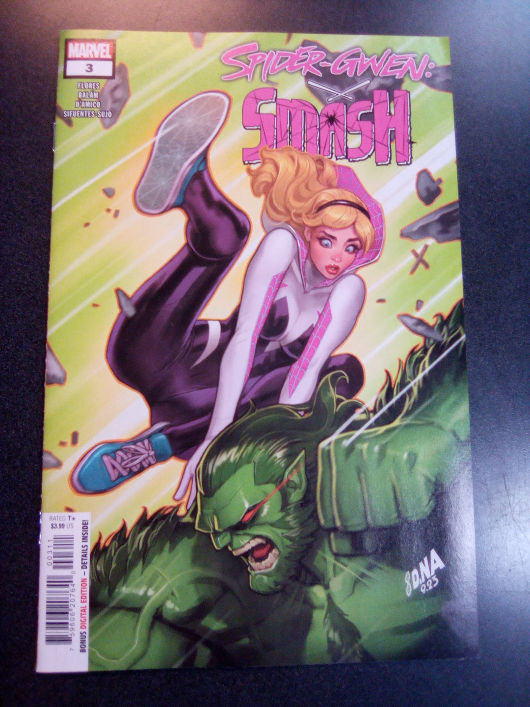 Spider-Gwen: Smash #3