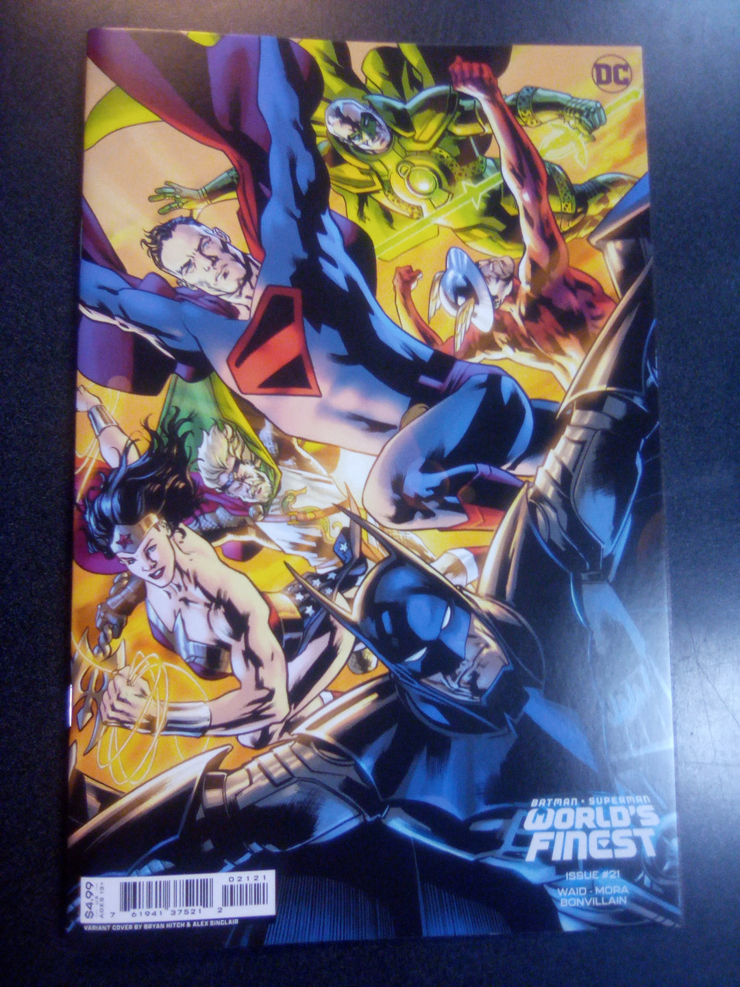 Batman Superman Worlds Finest #21 Cover B Bryan Hitch Card Stock Variant