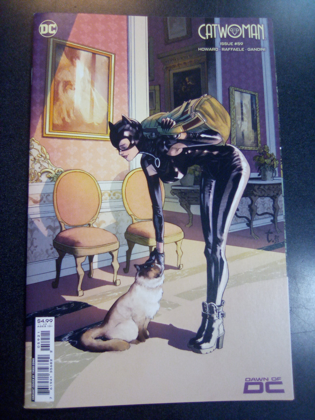 Catwoman #59 Cover B Tirso Cons Card Stock Variant