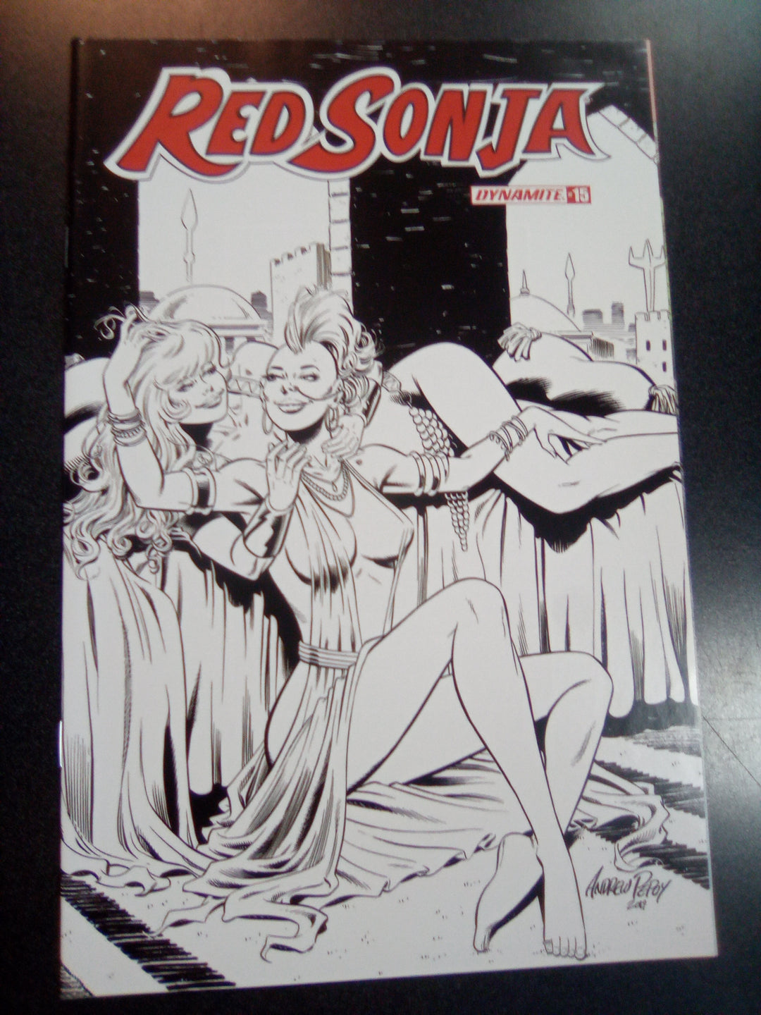 Red Sonja #15 1:50 Andrew Pepoy B&W Variant