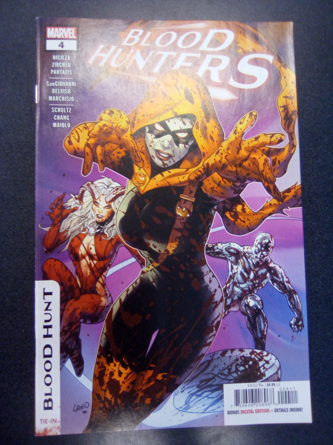 Blood Hunters #4 [Bh]